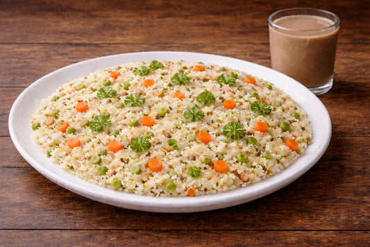 Upma / Uppit Recipe | Easy Indian Breakfast | Homemade Rava Upma